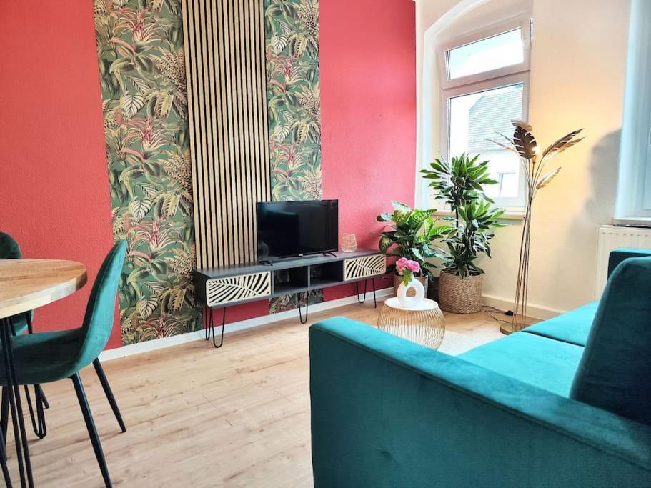 Апартаменты Tealounge 2 Raum + Kueche Дрезден Экстерьер фото